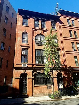 Rented by Keller Williams NYC | media 27