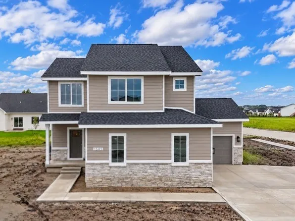 1545 NW Rolling Dr, Waukee, IA 50263