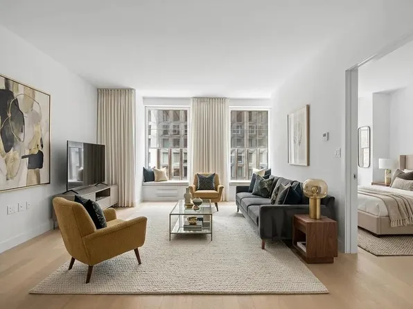 225 W 28th St, New York, NY