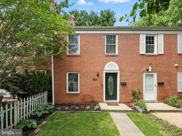 2872 Gloucester Ct, Woodbridge, VA 22191