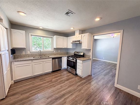 2nd image of 15929 La Verida Dr