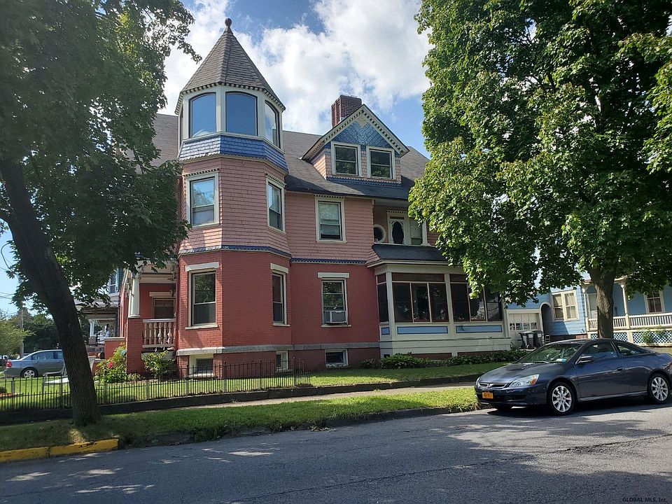 402 PARK Avenue, Mechanicville, NY 12118 Zillow