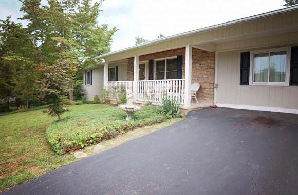 1st image of 152 Cedar Crest Cir