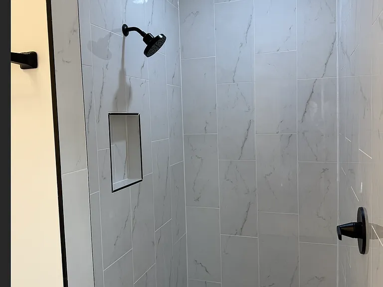 6408 Bishop Ave — Photo 14
