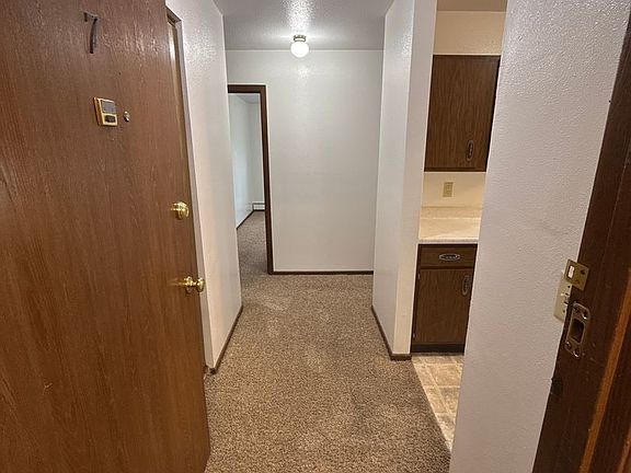 3rd image of 1506 10th Ave NE #7