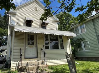 2281 East Ave, Akron, OH 44314