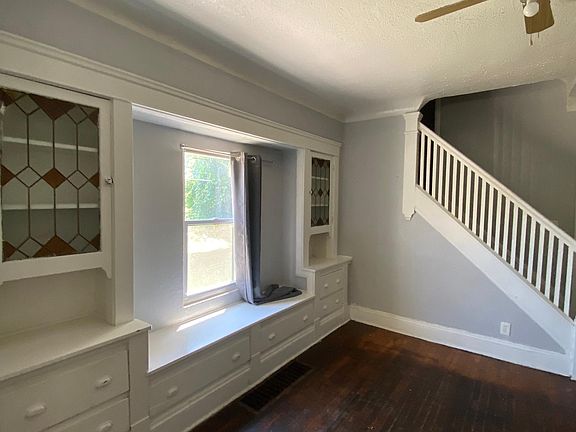 4th image of 10012 North Blvd