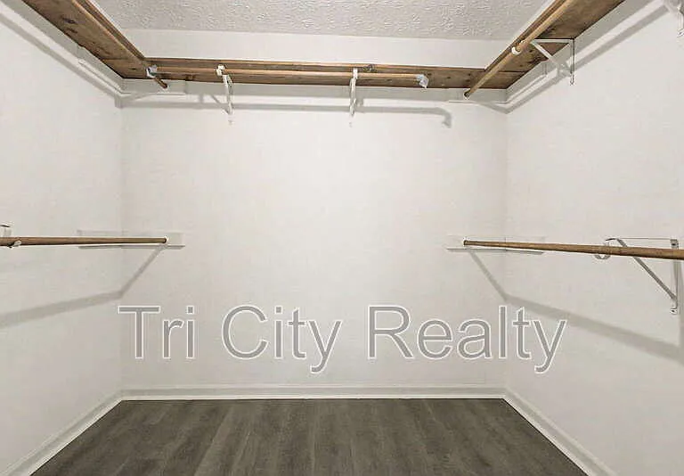 135 Brookside Trce — Photo 26