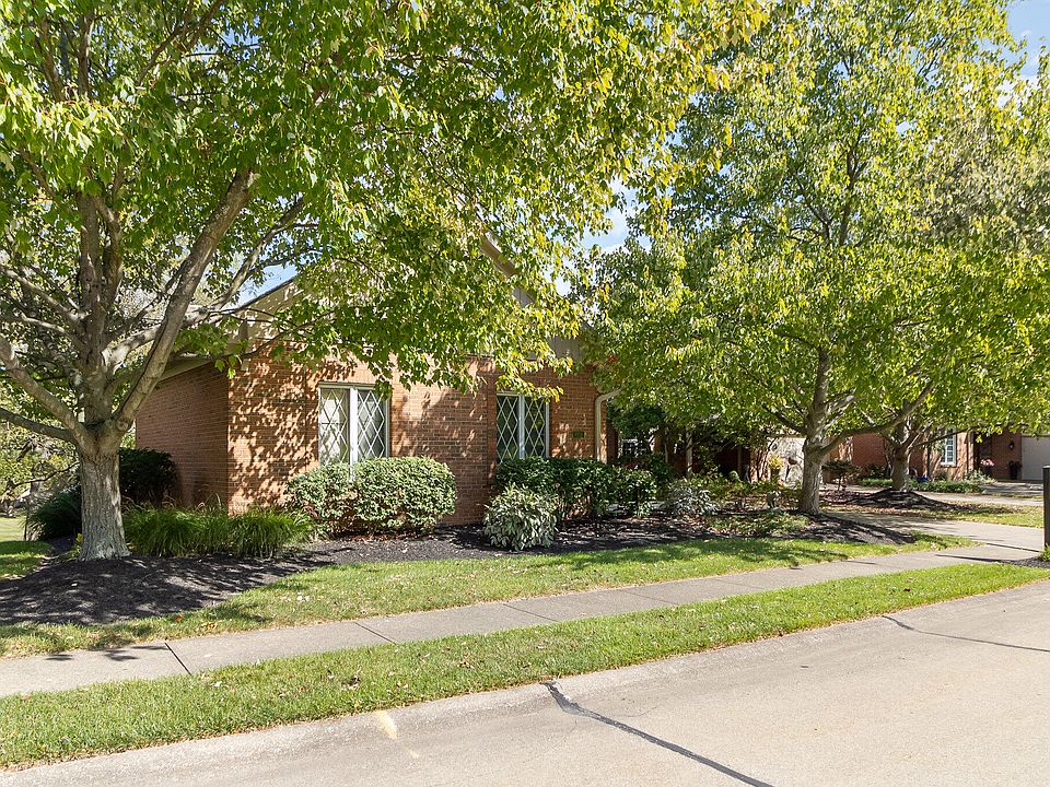 1st image of 872 Windsor Green Dr