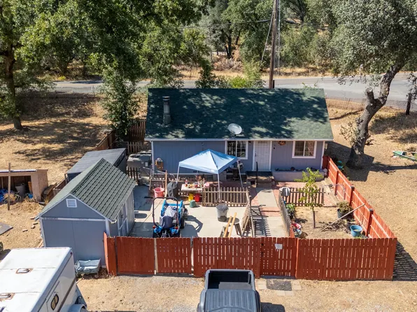 20387 Bernard Way, Redding, CA 96003
