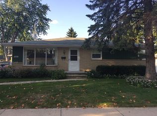 1800 E Byrd St, Appleton, WI 54911