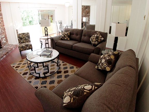 Example of living room furnished