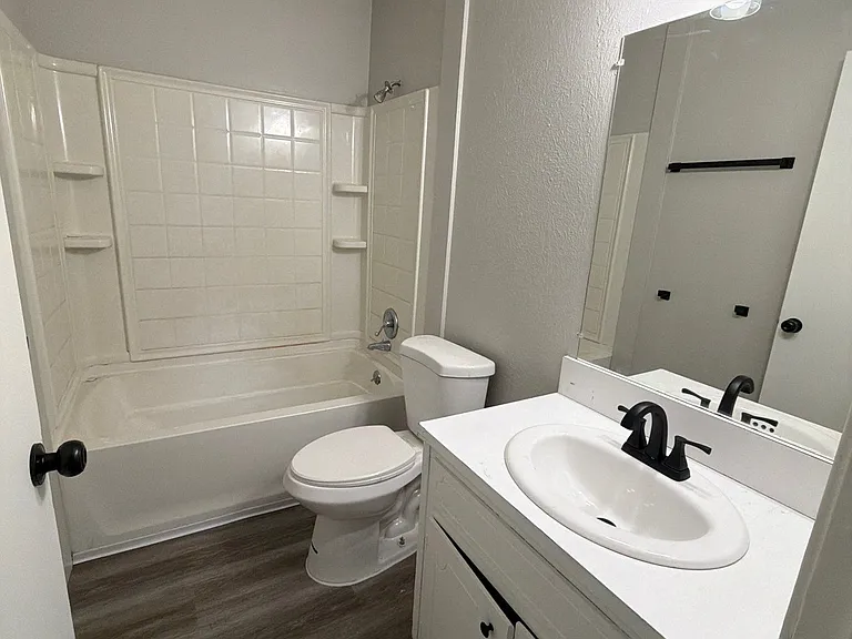 207 Highland St #6 — Photo 5