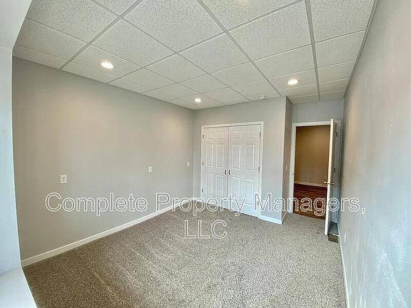 3rd image of 107 Main St E #2