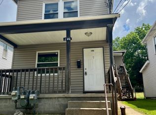 146 Maplewood Ave #1F, Ambridge, PA 15003