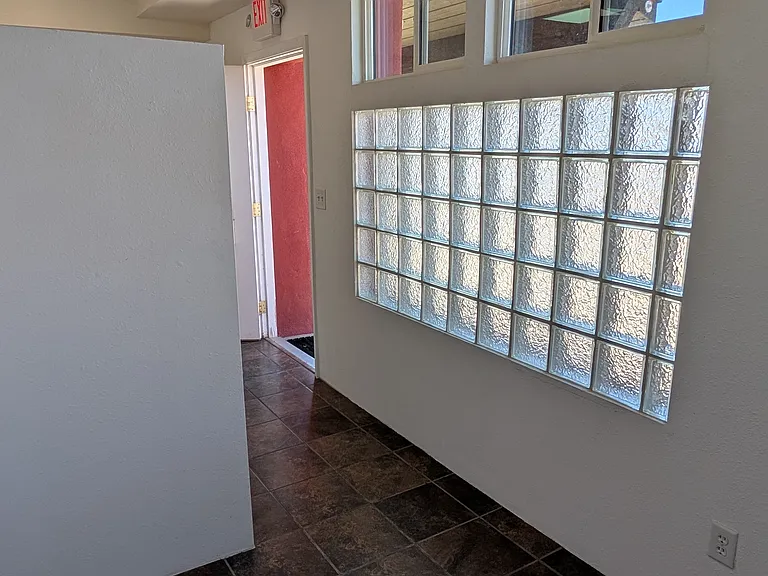 1404 Taos St #A — Photo 8