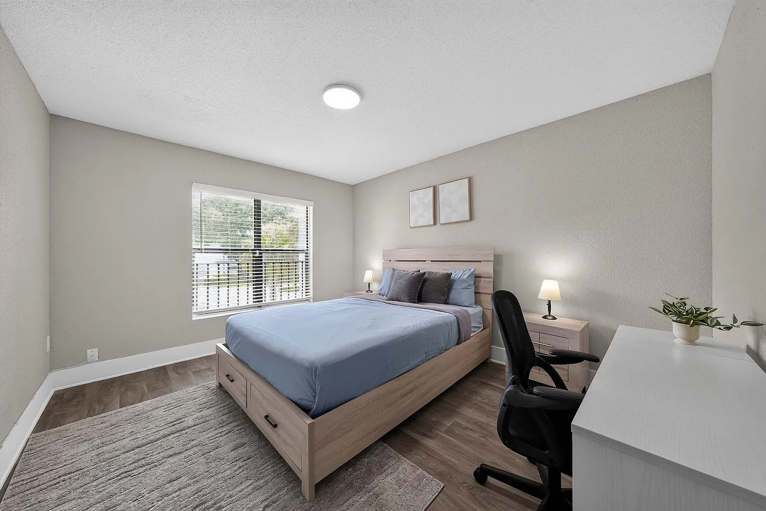 1 bed, 1.0 bath, 8137 sqft, $2,570 — Photo 3