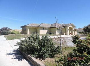 8227 Beaver Ave, Phelan, CA 92371