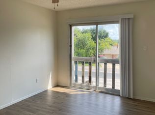 2 Bed/ 1 Bath With Easy Access to 183/290 and 35, Austin, TX 78752