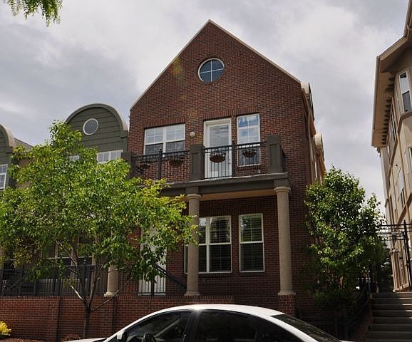 Front of Townhome