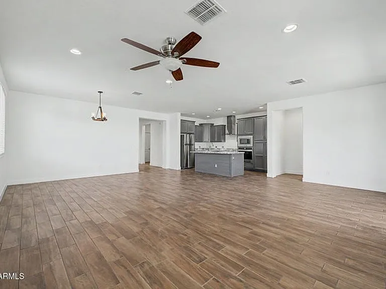 18222 W Via Montoya Dr — Photo 4
