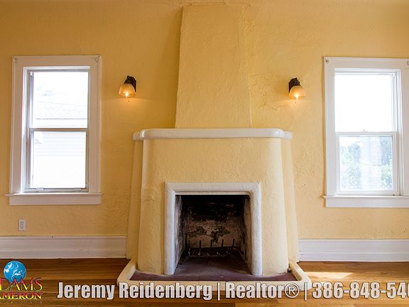 5th image of 417 Hillside Ave