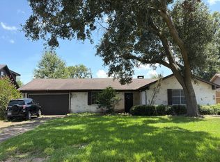 1730 Williamsburg Ln, Beaumont, TX 77706
