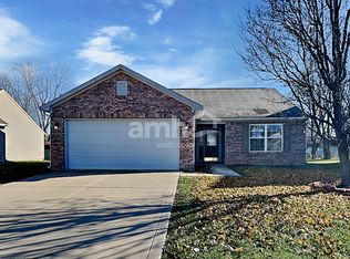 143 Hilltop Farms Blvd, New Whiteland, IN 46184
