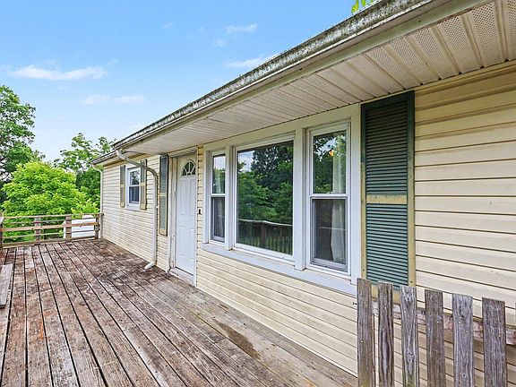 5th image of 6524 Sugar Tree Dr