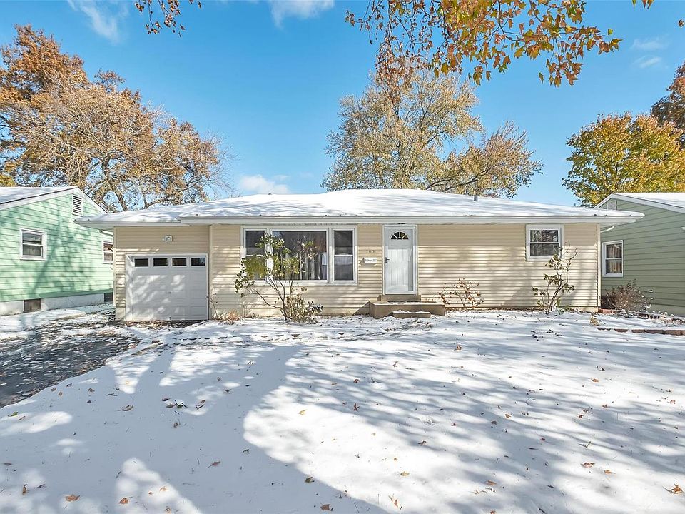 1st image of 305 Monterey Dr