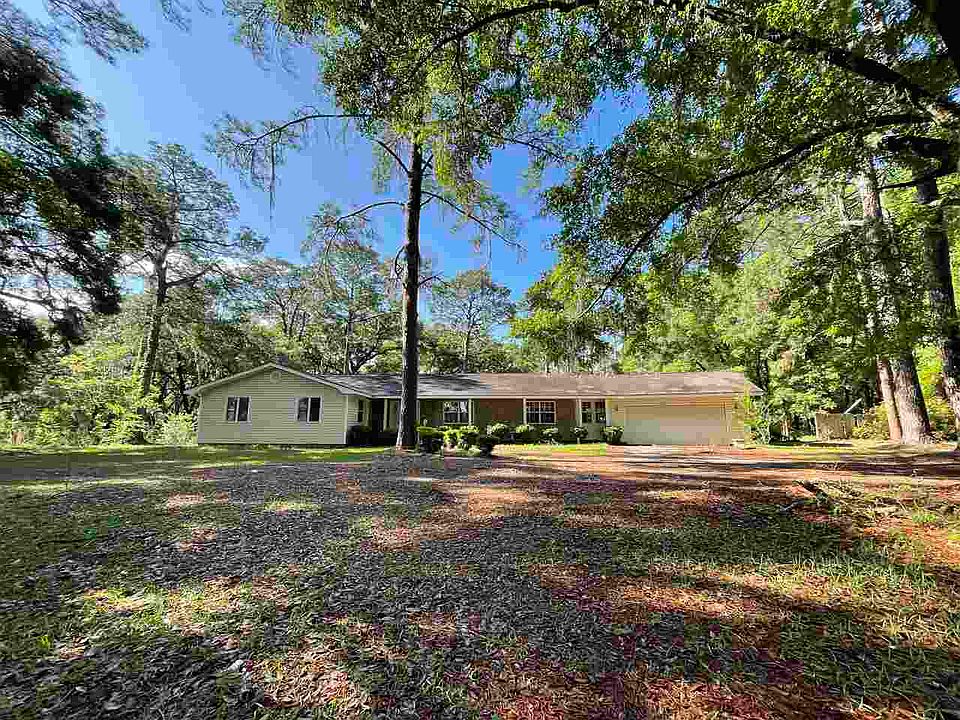 593 E Ash St Perry Fl 32347 Mls 331008 Zillow