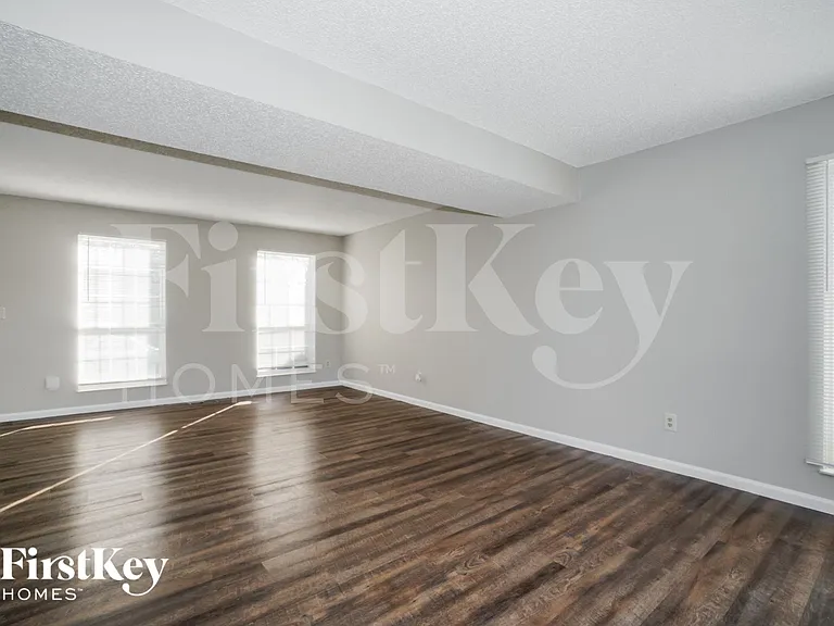 5288 Goldfield Dr — Photo 4