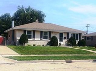 1869 17th Ave, Kenosha, WI 53140