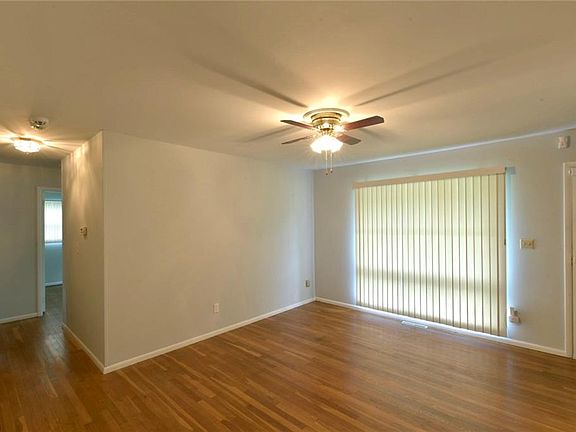 4th image of 3269 Clearwater St NW