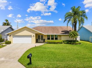 7714 Nemec Dr S, Lake Clarke Shores, FL 33406