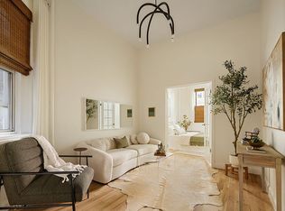 326 E 73rd St APT 1A, New York, NY 10021