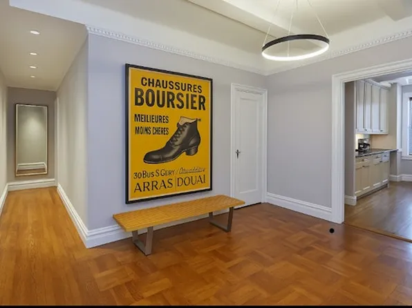 155 East 93rd Street image 3 of 9