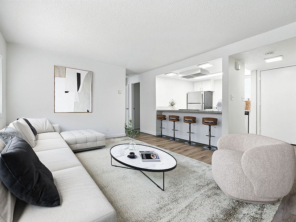 1st image of 51 Hayes Pl SW #21
