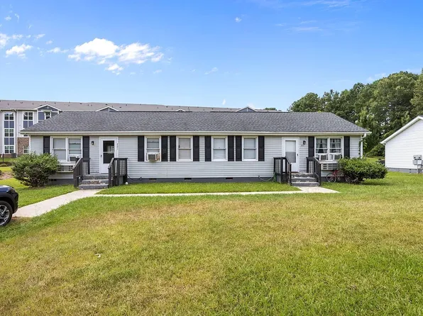 723 N Privette St, Zebulon, NC 27597