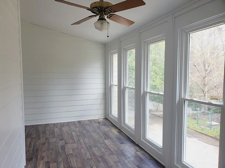 520 Towergate Pl — Photo 11
