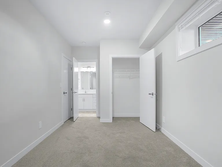 2670 Rosewood Dr — Photo 28