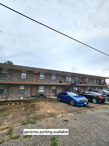 102 E Avenue A #7 Photo 1