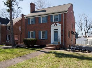 3535 Edison Rd, Cleveland Heights, OH 44121