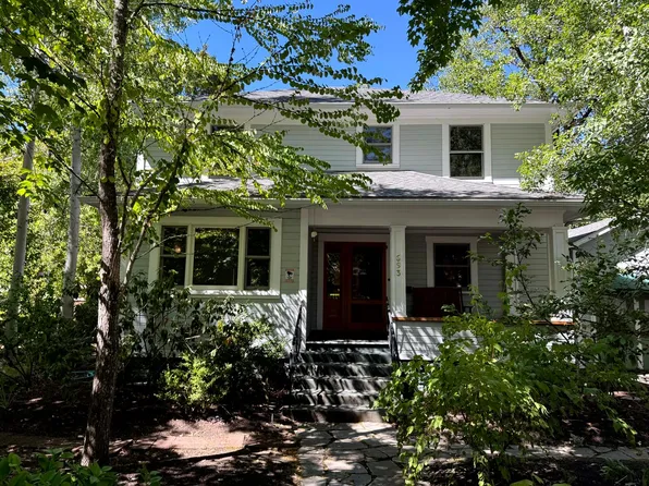 693 W 10th Ave, Eugene, OR 97402