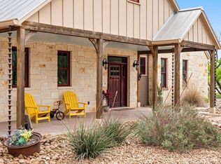 1503 Funf Kinder Rd, Fredericksburg, TX 78624