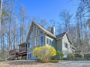 881 Garren Creek Rd, Fairview, NC 28730