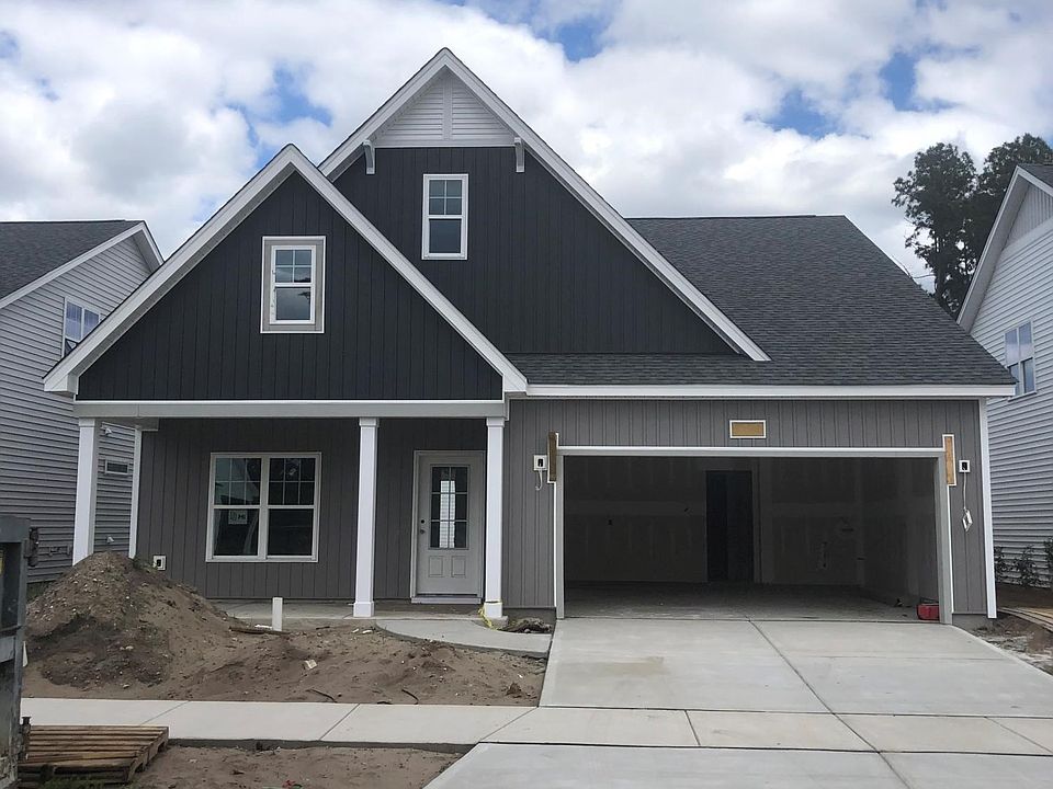 2nd image of 3723 Spicetree Dr