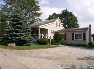 1585 W South Dr, Pleasant Lake, IN 46779