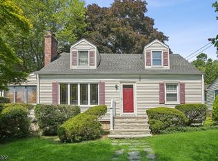 114 Littleton Rd, Morris Plains, NJ 07950