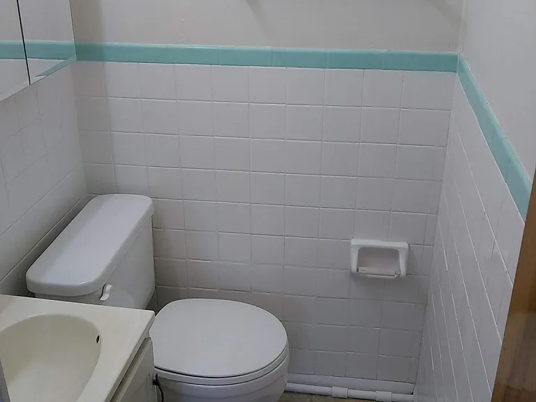 647 Park Dr — Photo 12